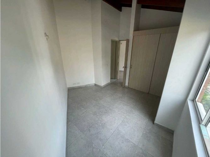 Apartaestudio en  Arriendo en Calasanz, Medellín - Miniatura 8