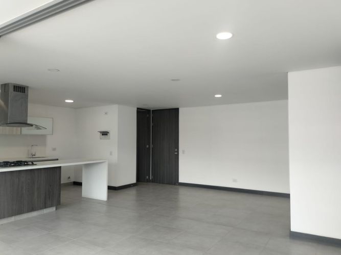 Apartamento en  Arriendo en El Poblado, Medellín - Miniatura 3