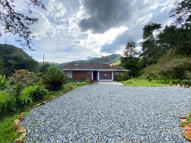Finca en  Arriendo en El Retiro - Miniatura 2