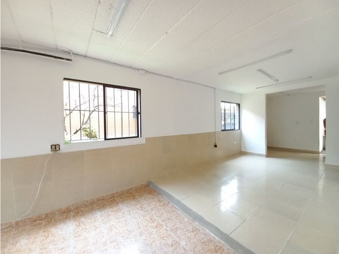 Casa en  Arriendo en Guayabal, Medellín - Imagen 1