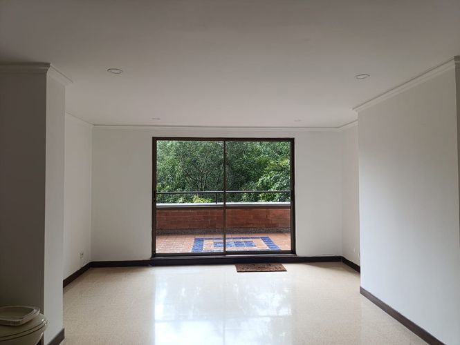 Apartamento en  Arriendo en El Poblado, Medellín - Imagen 1