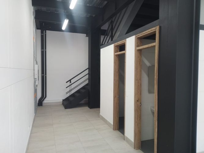 Local en  Arriendo en Sabaneta - Miniatura 4