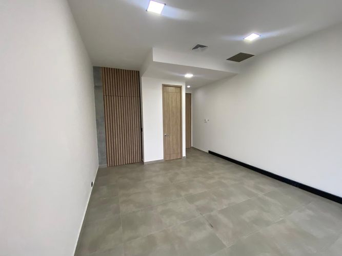 Oficina en  Arriendo en El Poblado, Medellín - Miniatura 11