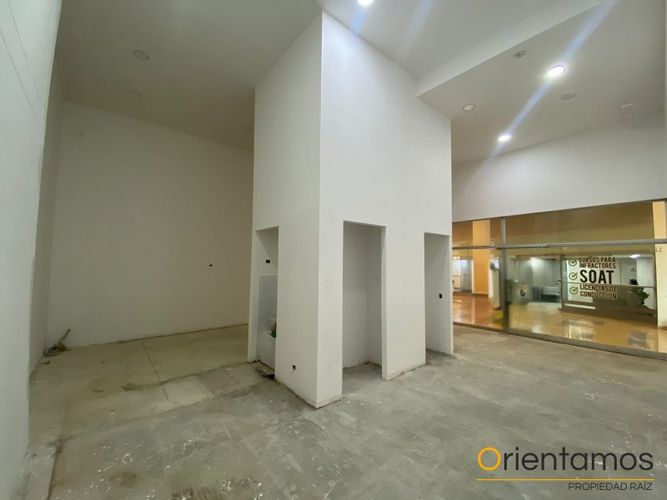 Local en  Arriendo en El Poblado, Medellín - Miniatura 3