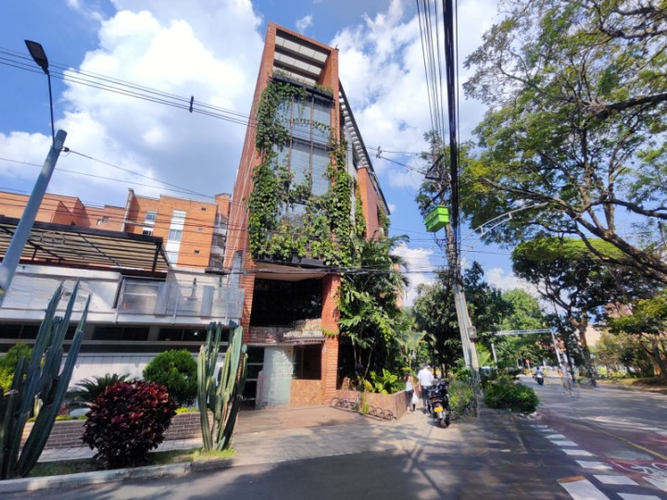 Edificio en  Venta en Conquistadores, Medellín - Imagen 1