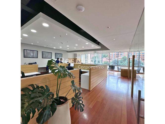 Oficina en  Arriendo en Zona chapinero, Bogotá - Miniatura 2