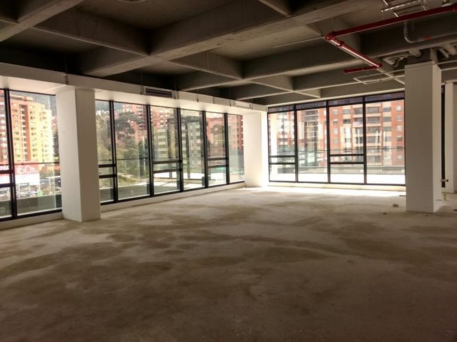 Oficina en venta en Santa Barbara, Bogotá - Miniatura 16