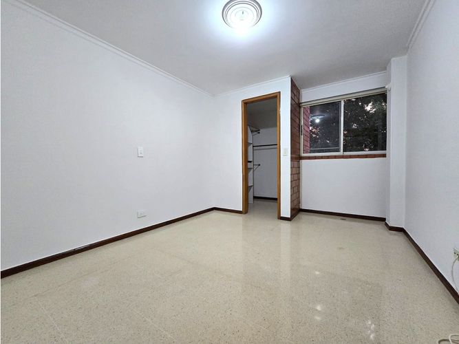 Apartamento en  Venta en Laureles, Medellín - Miniatura 5