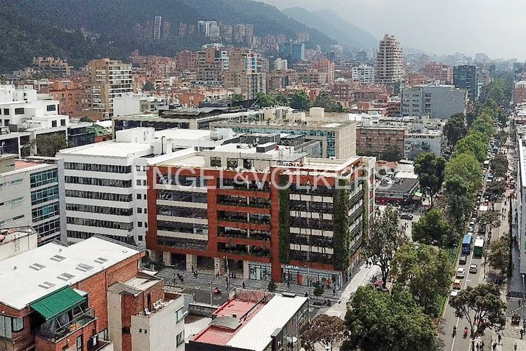Oficina en  Arriendo en Chico norte, Bogotá - Miniatura 2