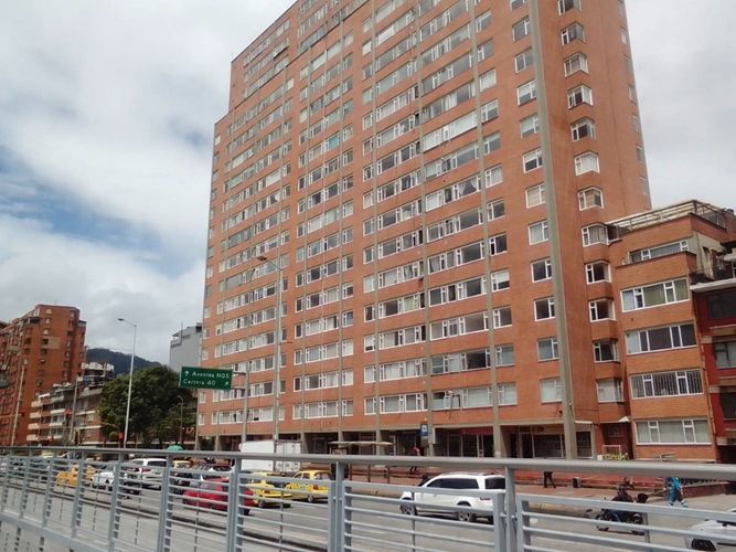 Local en  Arriendo en El recuerdo, Bogotá - Imagen 1