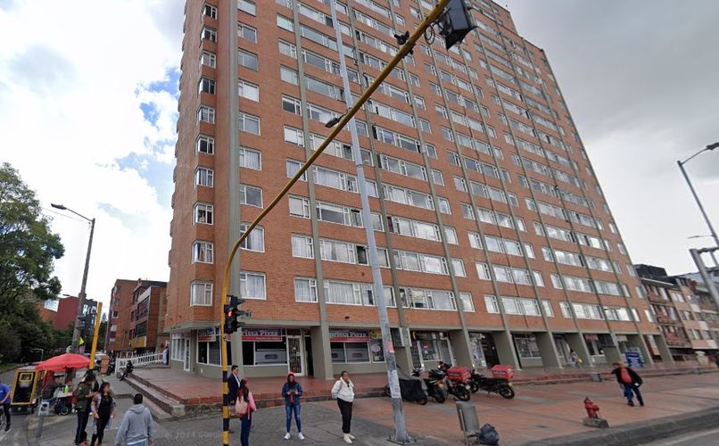 Local en  Arriendo en El recuerdo, Bogotá - Miniatura 3