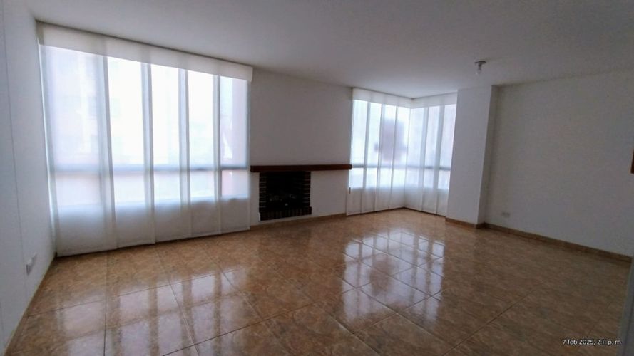 Apartamento en  Venta en Los cedros, Bogotá - Miniatura 2