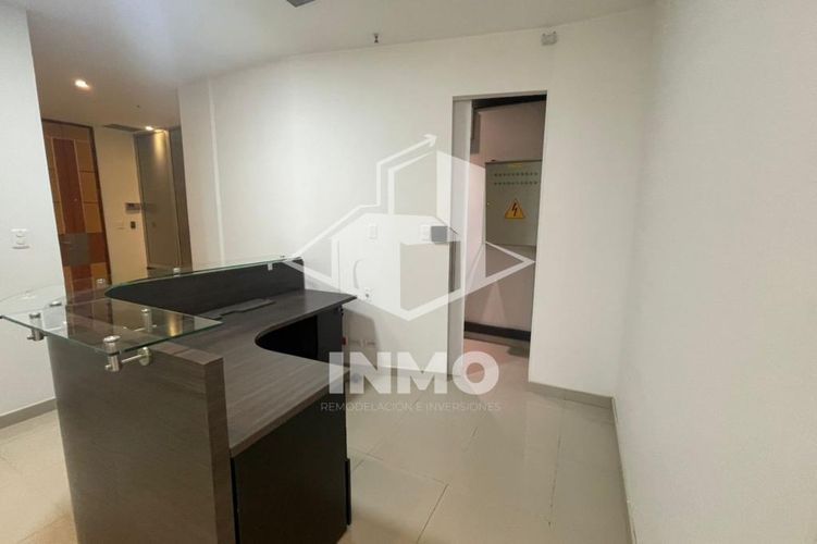 Oficina en  Arriendo en Santa Barbara, Bogotá - Miniatura 3
