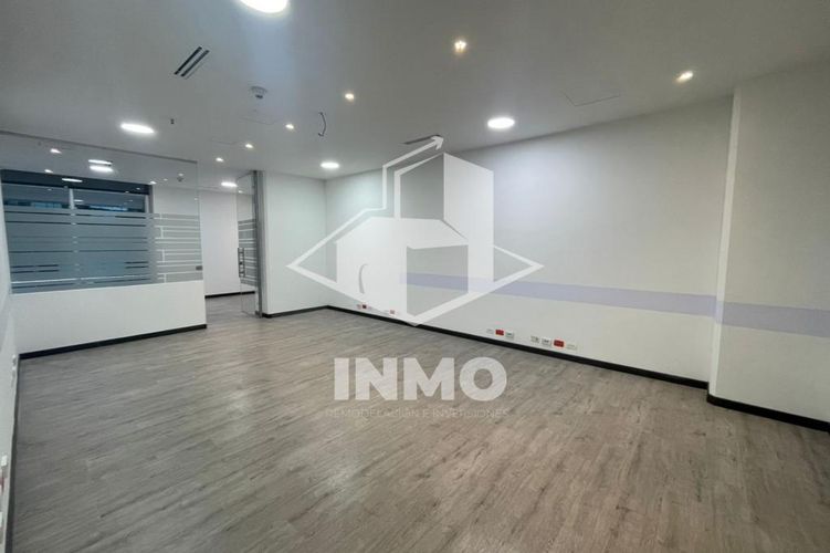 Oficina en  Arriendo en Santa Barbara, Bogotá - Miniatura 8