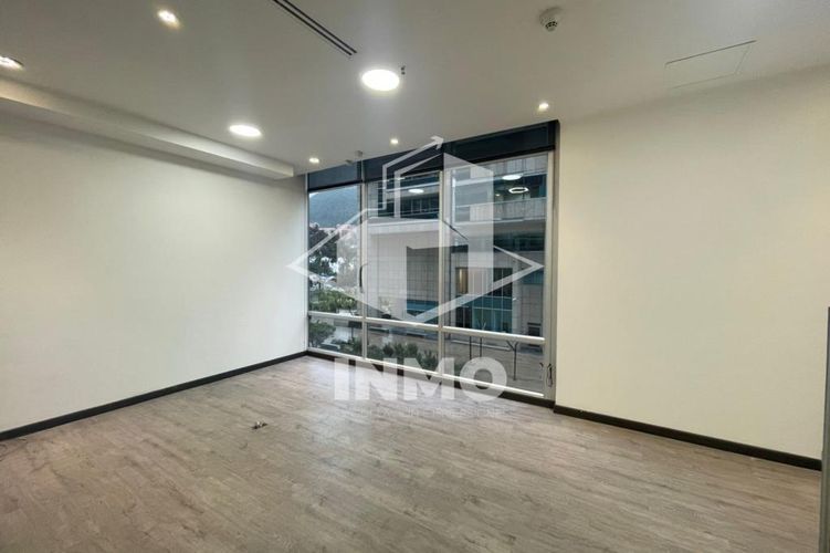 Oficina en  Arriendo en Santa Barbara, Bogotá - Miniatura 9