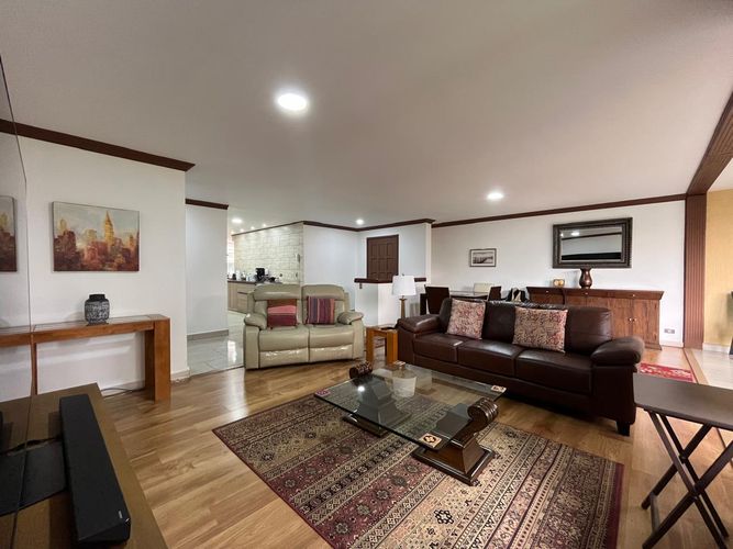 Apartamento en  Venta en El Poblado, Medellín - Miniatura 4