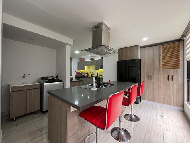 Apartamento en  Venta en El Poblado, Medellín - Miniatura 9