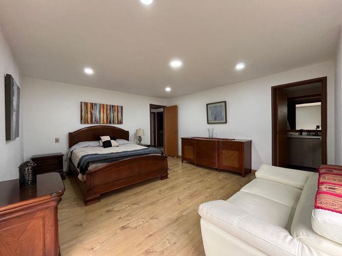 Apartamento en  Venta en El Poblado, Medellín - Miniatura 11