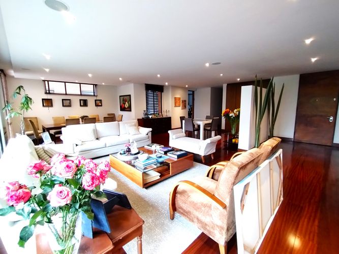 Apartamento en  Venta en La cabrera, Bogotá - Miniatura 2