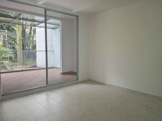 Apartamento en  Arriendo en El Poblado, Medellín - Miniatura 3