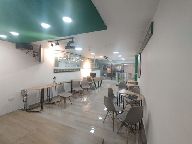 Local en  Arriendo en La candelaria, Medellín - Miniatura 2