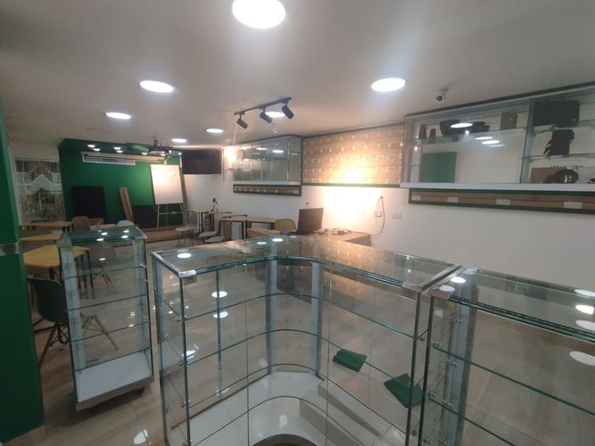 Local en  Arriendo en La candelaria, Medellín - Miniatura 8
