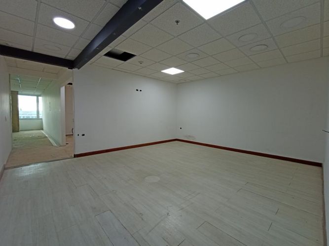 Oficina en arriendo en Puerta de teja, Bogotá - Miniatura 10