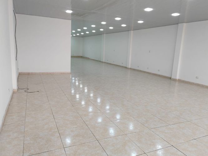 Oficina en  Arriendo en Boyaca Real, Bogotá - Miniatura 2
