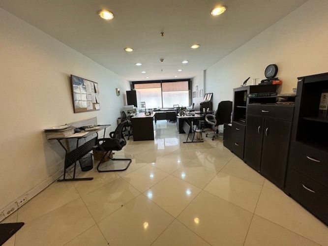 Oficina en  Arriendo en Centro Internacional, Bogotá - Miniatura 2