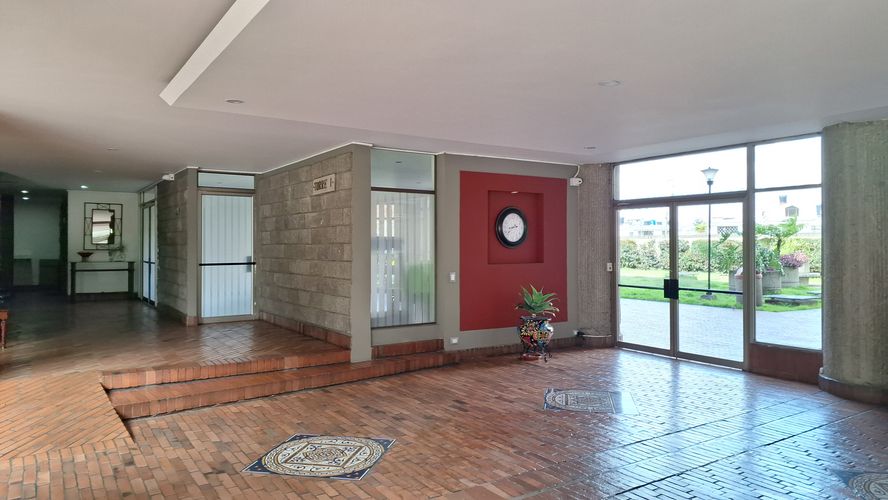 Apartamento en  Venta en Ilarco, Bogotá - Miniatura 2