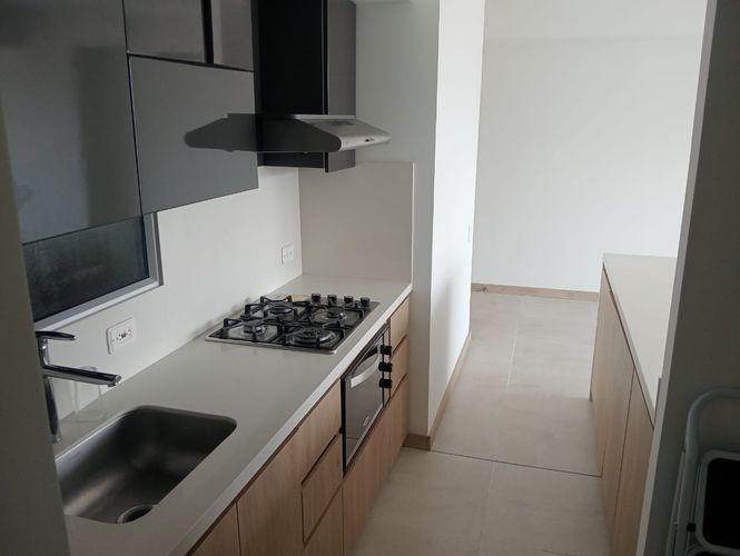 Apartamento en  Arriendo en Calasanz, Medellín - Miniatura 3