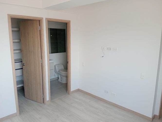 Apartamento en  Arriendo en Calasanz, Medellín - Miniatura 9