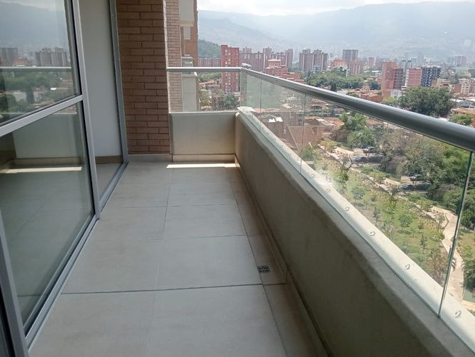 Apartamento en  Arriendo en Calasanz, Medellín - Miniatura 17