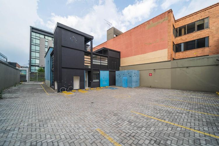 Local en  Venta en Chico norte, Bogotá - Miniatura 2