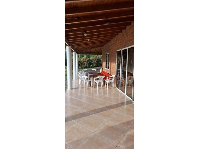 Finca en  Arriendo en Copacabana - Miniatura 9