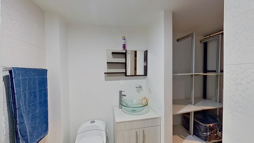 Apartamento en  Venta en Santa Barbara, Bogotá - Miniatura 4