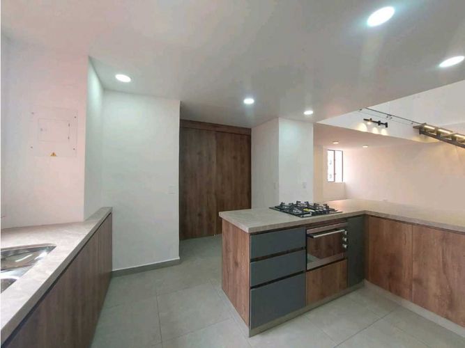 Apartamento en  Venta en Laureles, Medellín - Miniatura 6