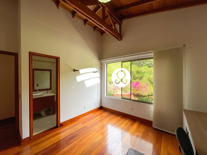Casa en  Venta en Loma del Escobero, Envigado - Miniatura 11