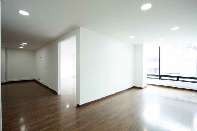 Oficina en  Arriendo en Bogotá - Miniatura 5