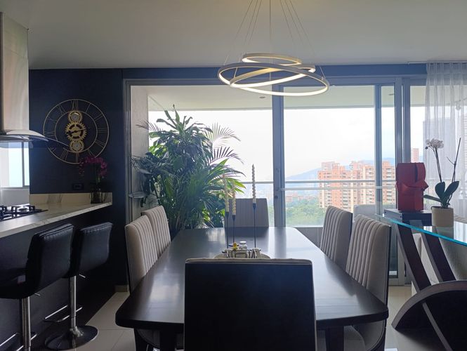 Apartamento en  Venta en El Poblado, Medellín - Miniatura 8