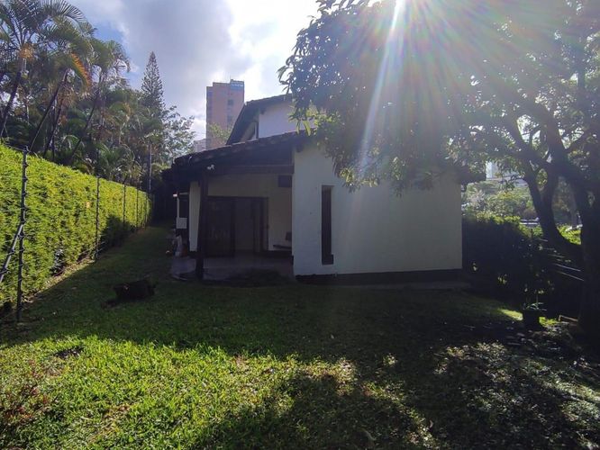 Oficina en  Arriendo en El Poblado, Medellín - Miniatura 9