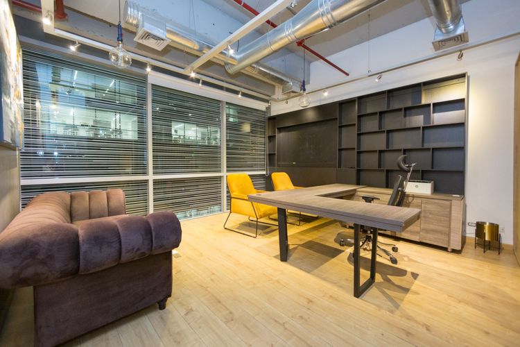 Oficina en  Arriendo en El Poblado, Medellín - Miniatura 2