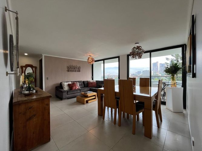 Apartamento en  Arriendo en El Poblado, Medellín - Imagen 1