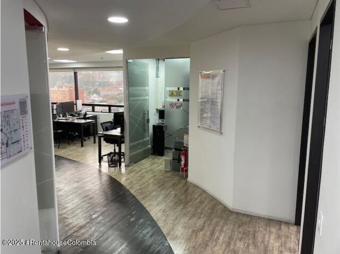 Oficina en  Arriendo en Usaquen, Bogotá - Miniatura 10