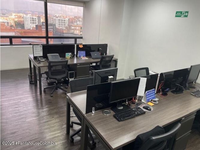 Oficina en  Arriendo en Usaquen, Bogotá - Miniatura 12