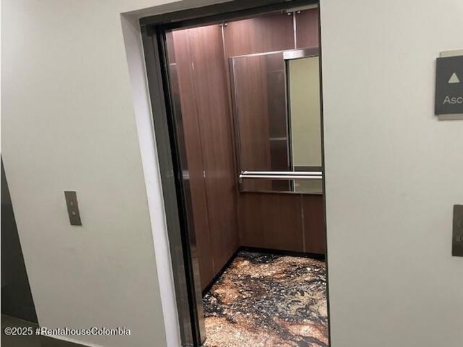 Oficina en  Arriendo en Usaquen, Bogotá - Miniatura 25