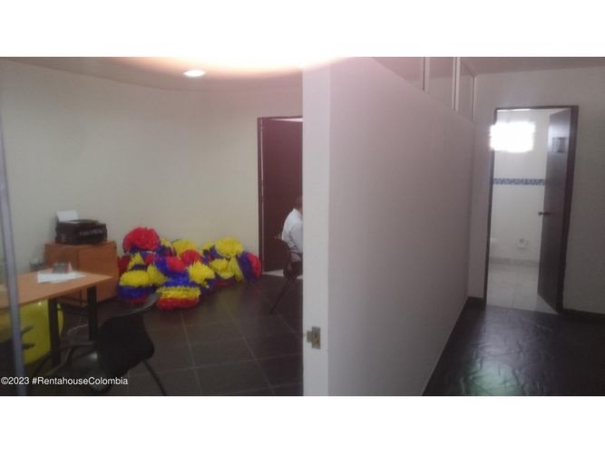 Oficina en  Arriendo en Usaquen, Bogotá - Miniatura 6