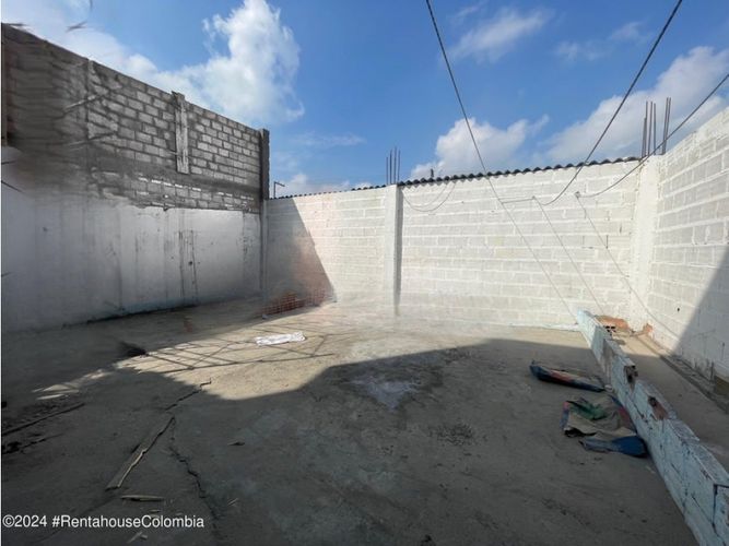 Edificio en  Venta en Soacha - Miniatura 6