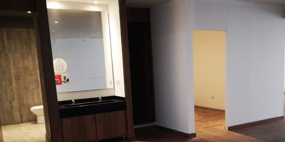 Oficina en  Venta en Chapinero, Bogotá - Miniatura 2