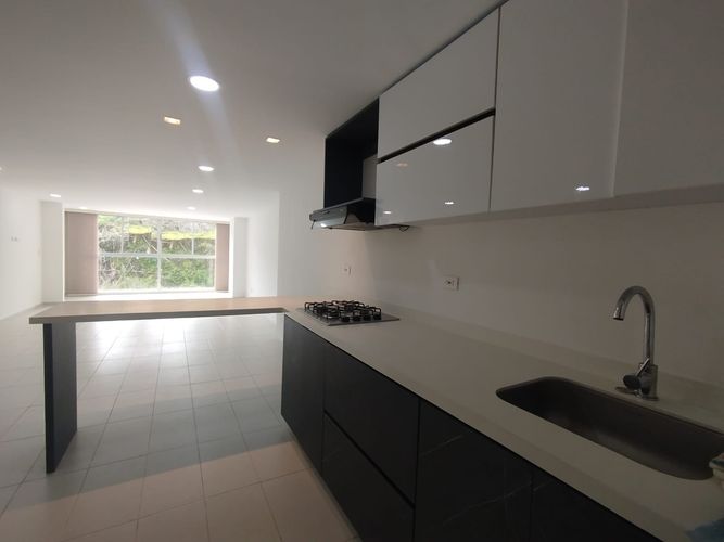 Apartamento en  Arriendo en Pinares, Pereira - Miniatura 5